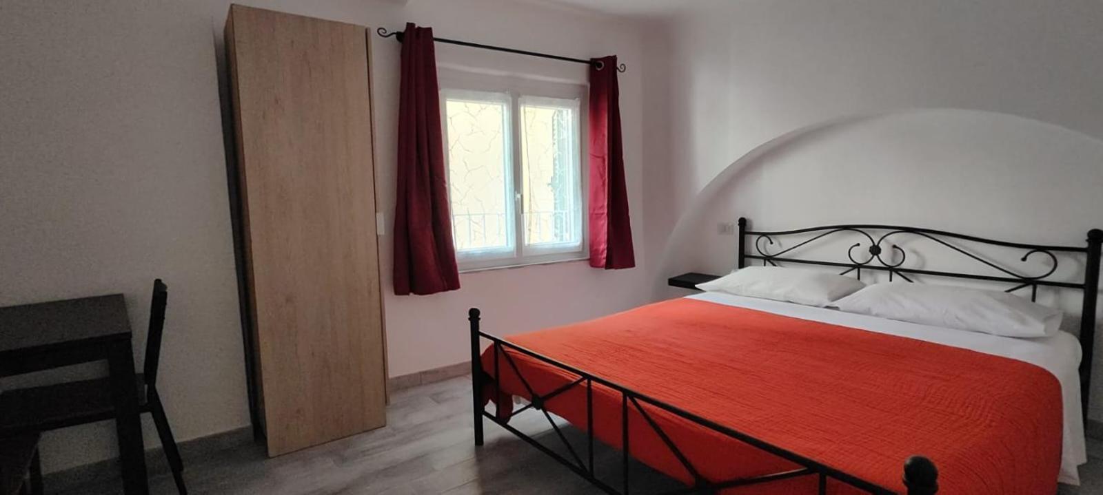 Le Quattro Stagioni Bed & Breakfast Genoa Bagian luar foto