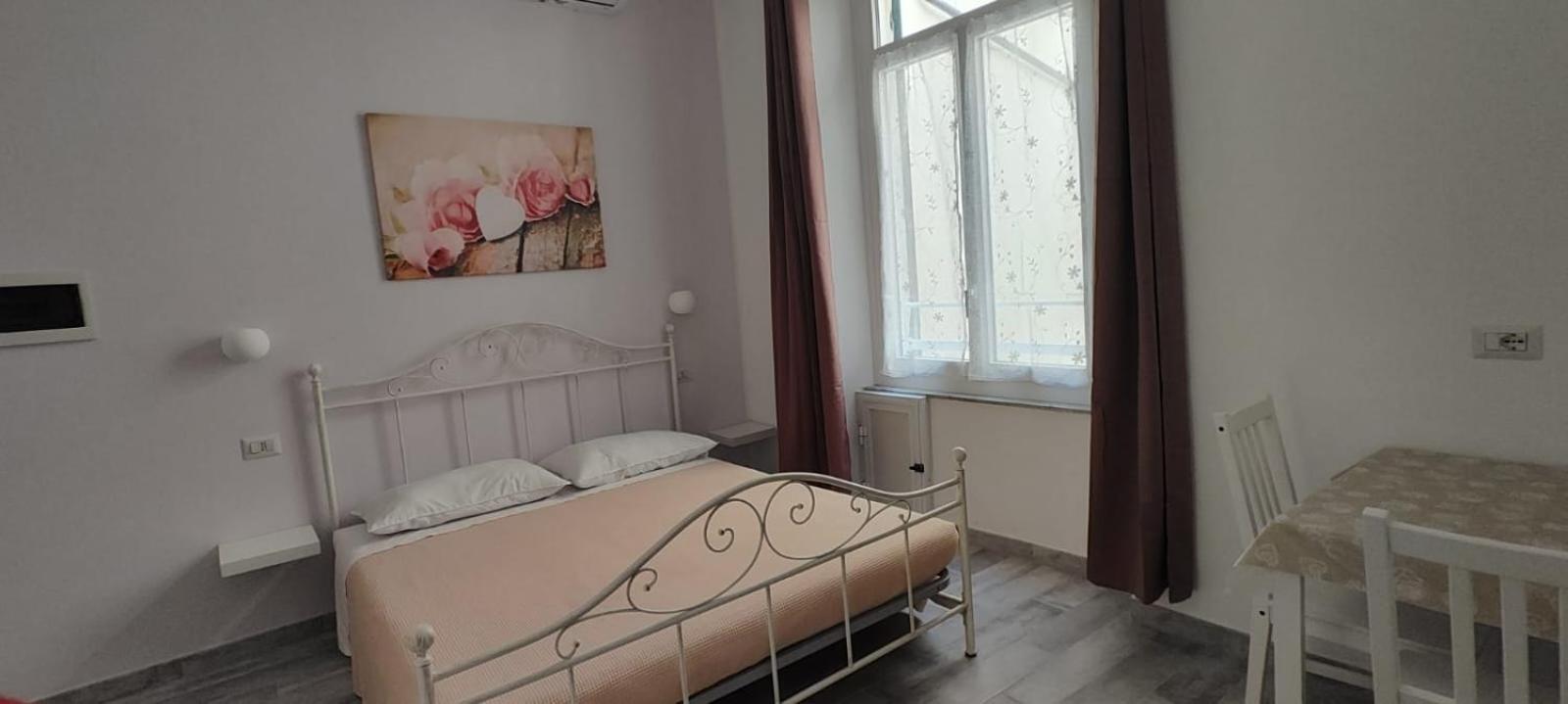 Le Quattro Stagioni Bed & Breakfast Genoa Bagian luar foto