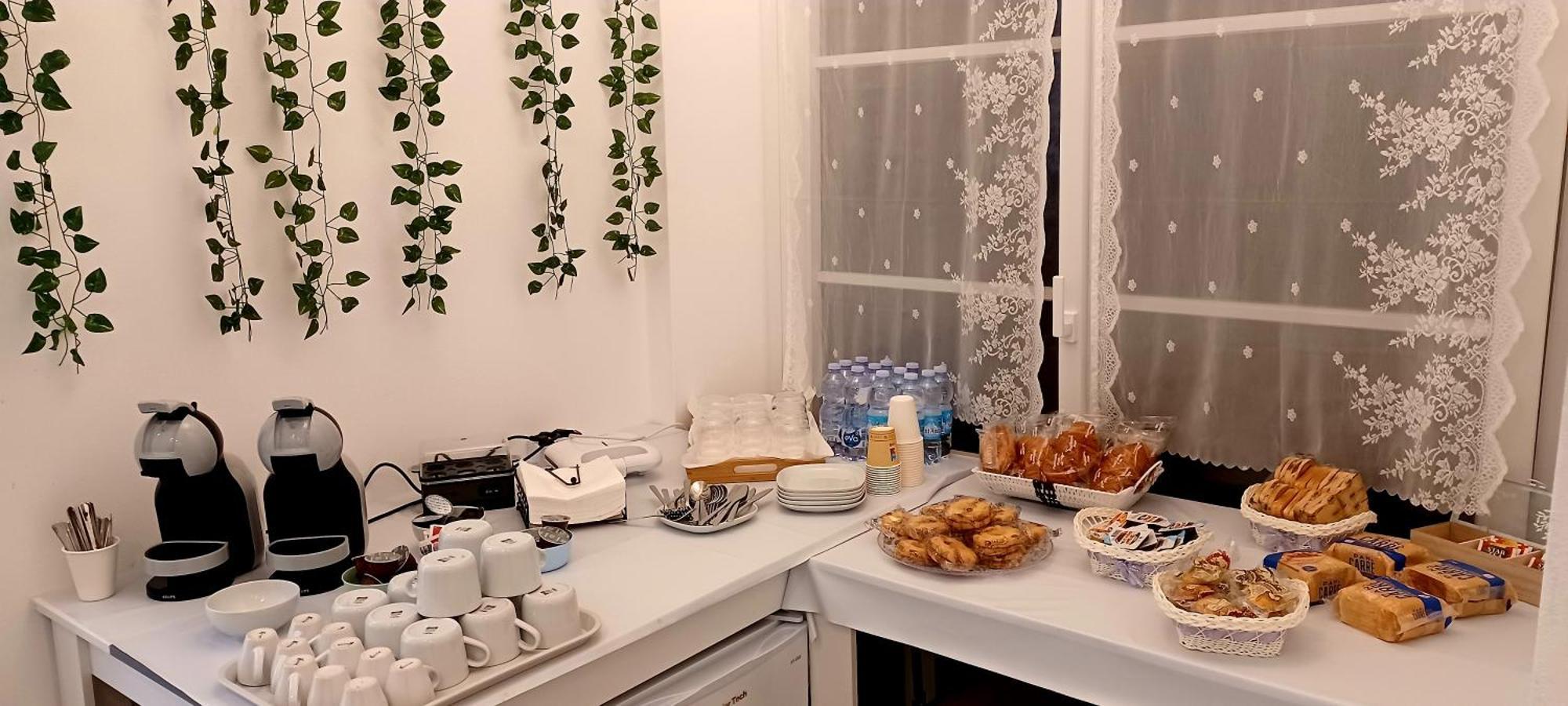 Le Quattro Stagioni Bed & Breakfast Genoa Bagian luar foto